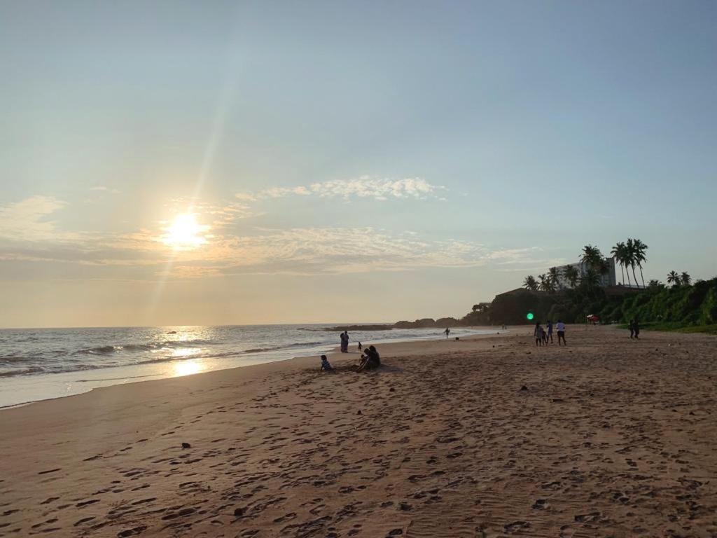 The Tide'S Tale Hotel Galle Buitenkant foto